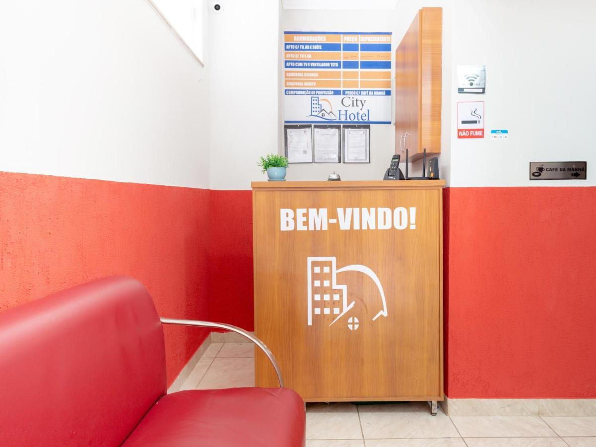 City Hotel Fundão Eksteriør bilde