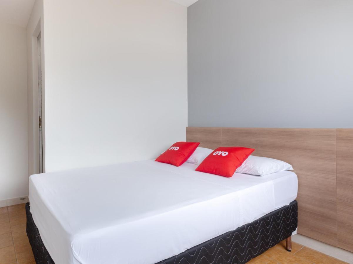 City Hotel Fundão Eksteriør bilde
